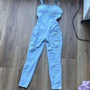 Bombshell flawless form bodysuit 🩵🩵